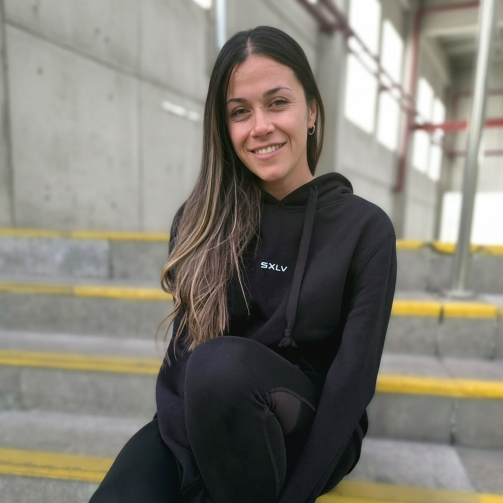 Polerón Essential Hoodie