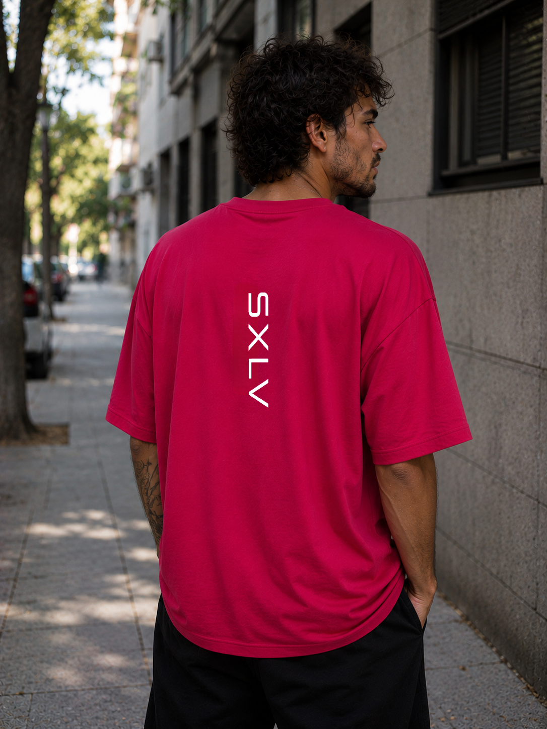 Polera Overdrop SXLV — Grande por dentro y por fuera